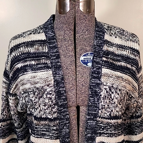 Kate & Sam Long Chunky Blue & Cream Aztec Western Boho Cardigan Sweater Sz Small - Picture 2 of 9